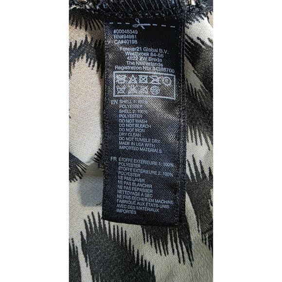 Forever‎ 21 Plus Sleeveless Animal Print Top Women's Size 1X - Picture 4 of 5